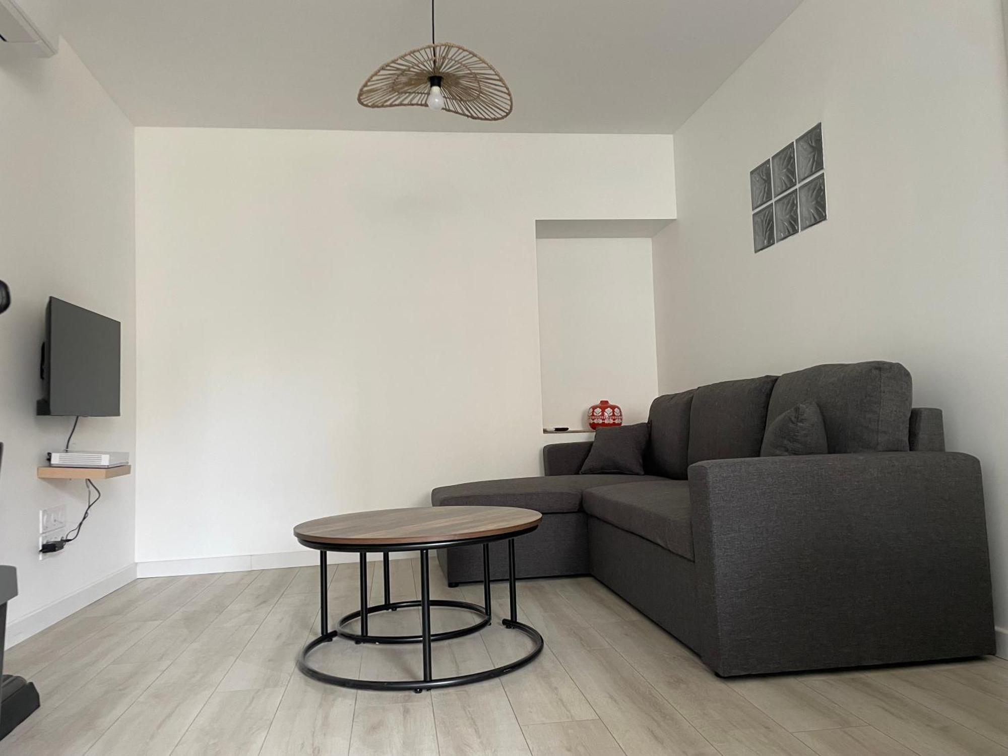 L Exotique Lägenhet Marlieux Exteriör bild